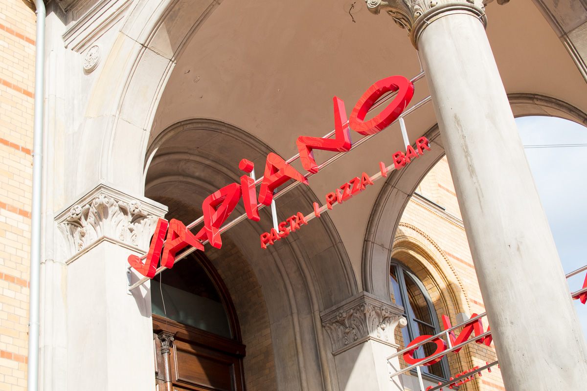 Neueroffnung Vapiano Hannover Pizza Und Pasta In Barocker Atmosphare