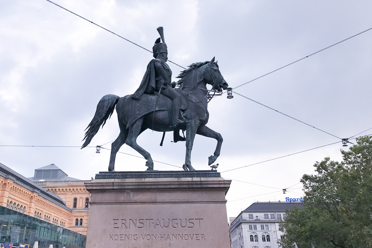 Schwanz Lutschen vor dem Oktoberfest Schwanz Lutschen vor dem Oktoberfest