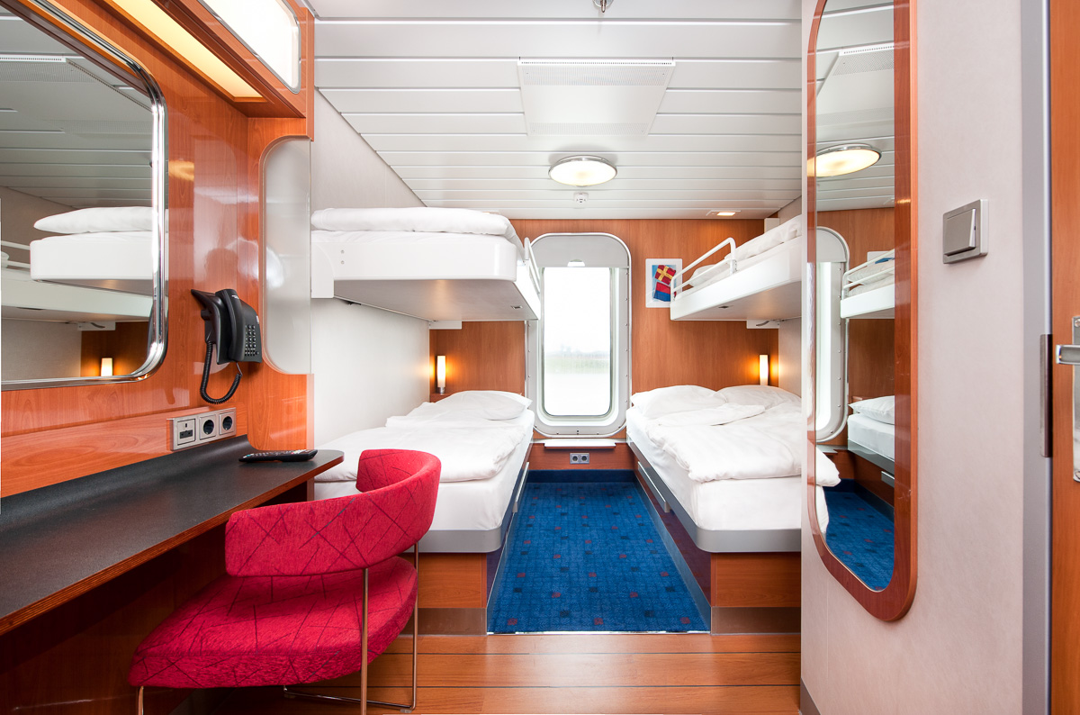 stena line standard 4-berth outside cabin