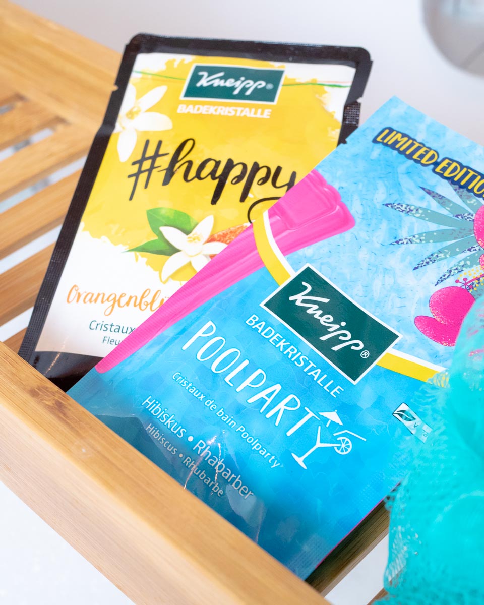 happy poolparty badekristalle kneipp fruehlingsneuheiten