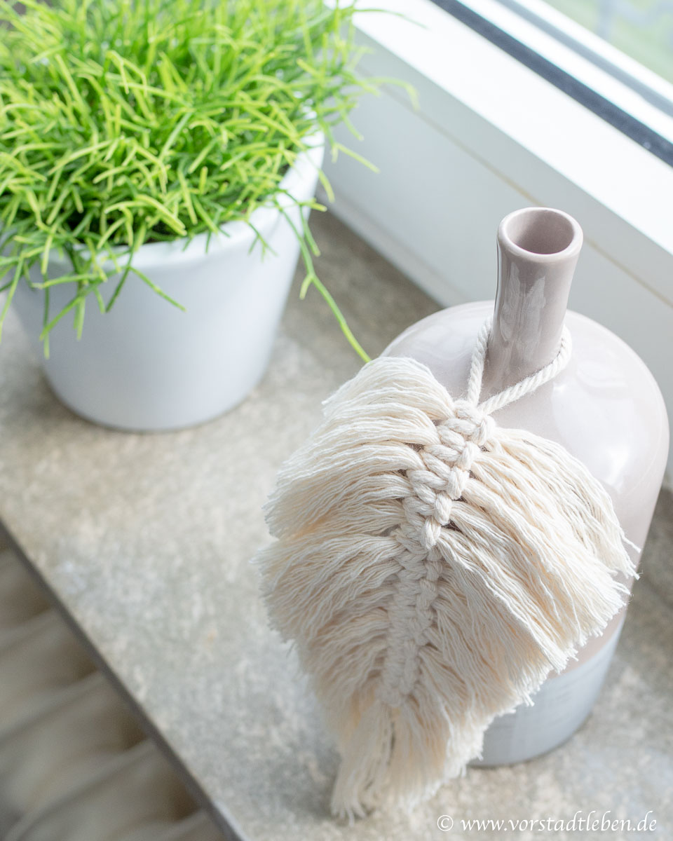 Fensterdeko makramee feder Vase