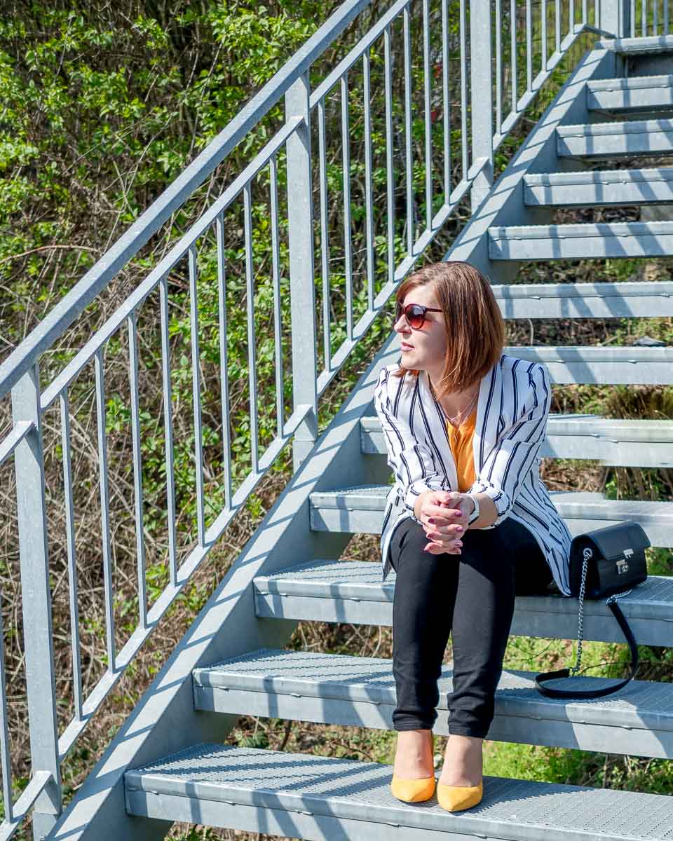 basic outfit mit farbe