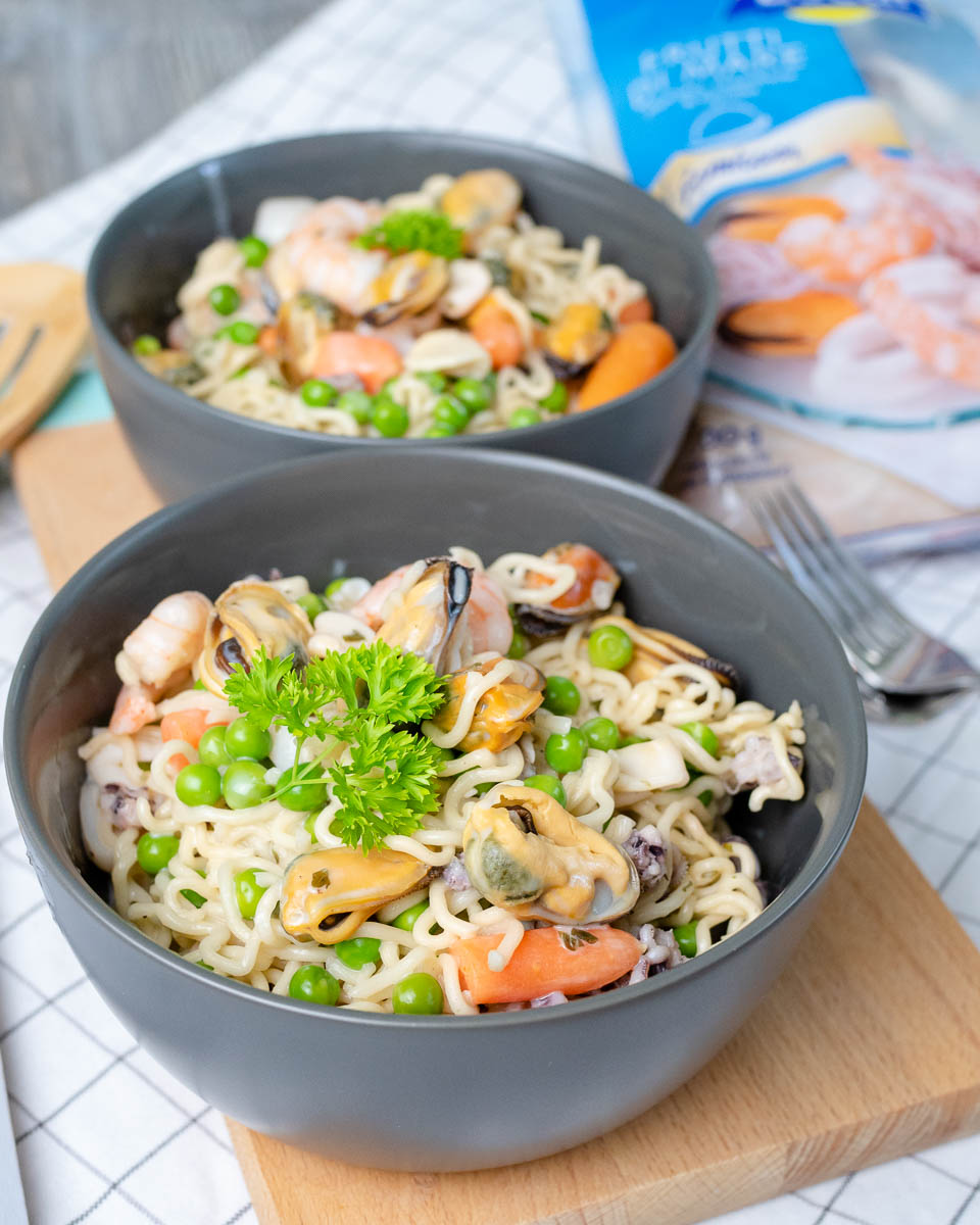 Mie Nudelnpfanne mit frutti di mare Fierabendkueche