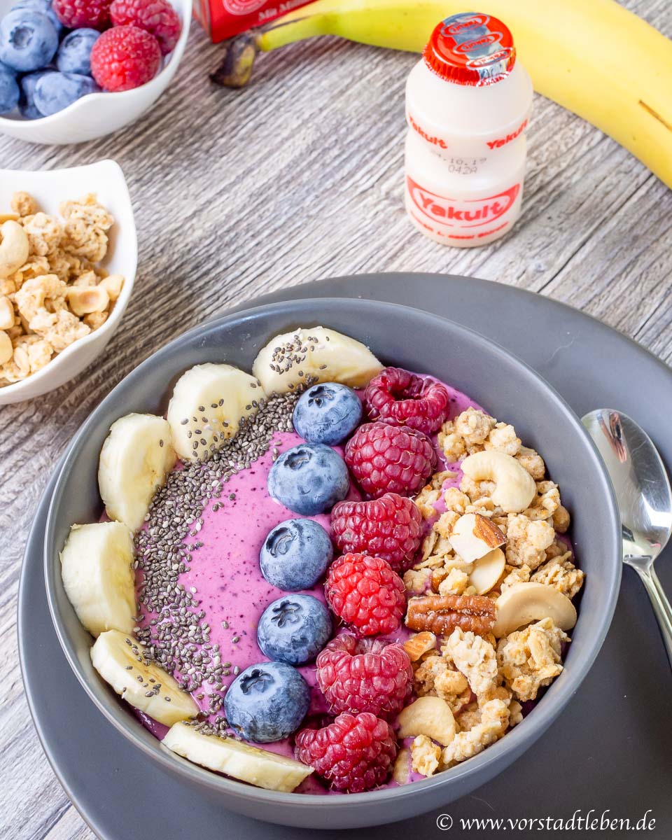 Gesunder Start in den Tag Smoothie Bowl Yakult